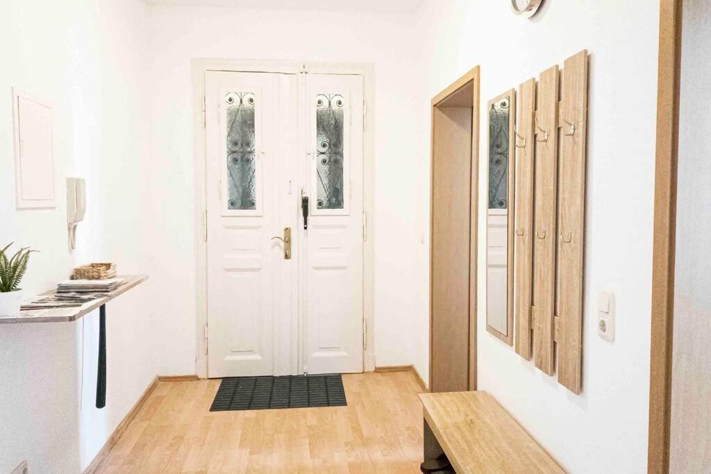 Top Moderne Wohnung In Leipziger Altbau - Netflix Inklusive Eksteriør billede