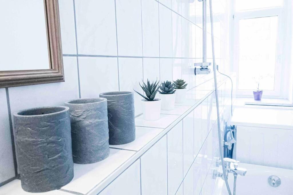 Top Moderne Wohnung In Leipziger Altbau - Netflix Inklusive Eksteriør billede